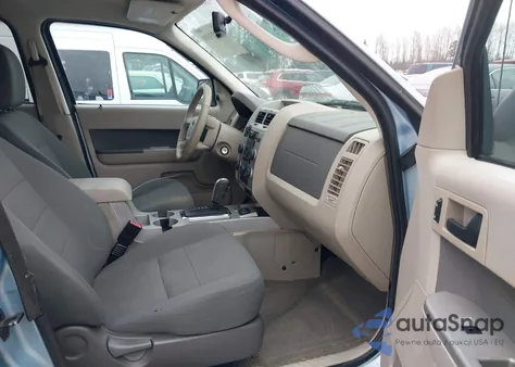 2009 Ford Escape Hybrid z USA, uszkodzony, nr VIN 1FMCU49359KA89423
